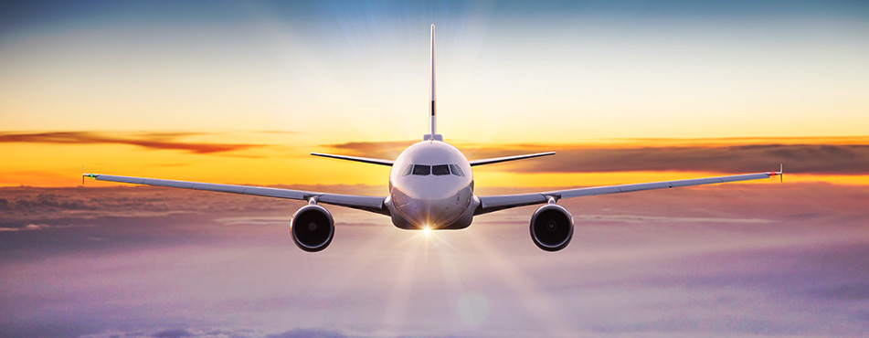 Teaserbild Linienflug Flugzeug über Wolken